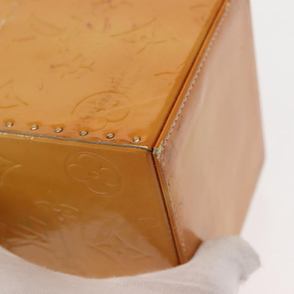 LOUIS VUITTON Monogram Vernis Bleecker Cosmetic Pouch Beige M91002 Auth SW1727