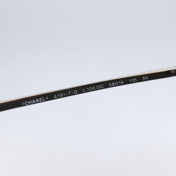 CHANEL Sunglasses plastic Black CC Auth SW1811