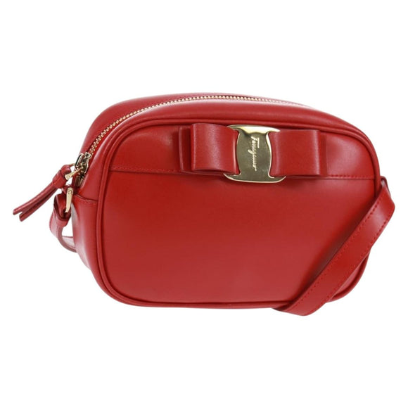 Salvatore Ferragamo Shoulder Bag Leather Red Gold Auth SW1965V