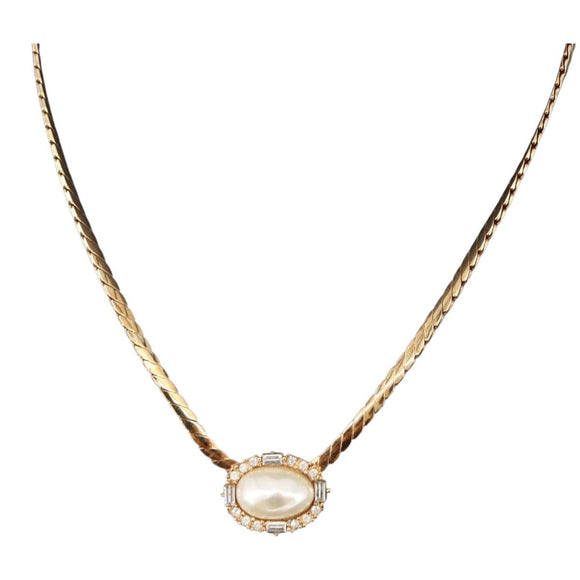 Christian Dior Oval Pearl Choker Necklace Metal Gold Tone Auth SW2530