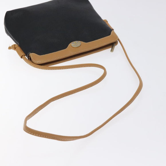 GUCCI Shoulder Bag Leather Black Auth SW966