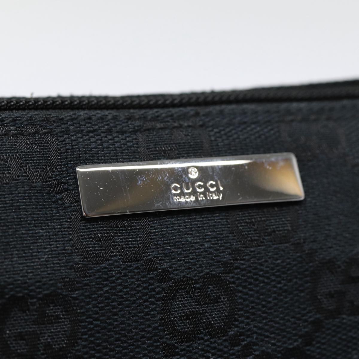 GUCCI GG Canvas hand Pouch Black Silver 07198 Auth tb1126