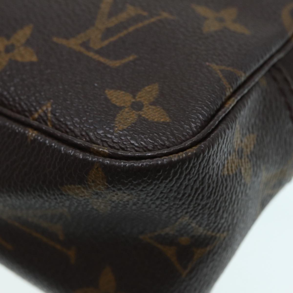 LOUIS VUITTON Monogram Trousse Toilette 23 Clutch Bag M47524 LV Auth tb1132