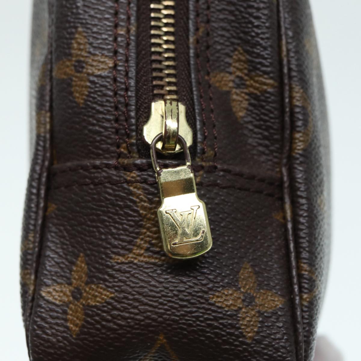 LOUIS VUITTON Monogram Trousse Toilette 23 Clutch Bag M47524 LV Auth tb1132