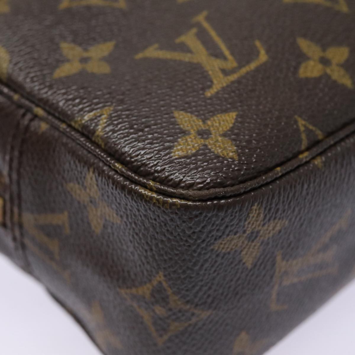 LOUIS VUITTON Monogram Trousse Toilette 23 Clutch Bag M47524 LV Auth tb1133