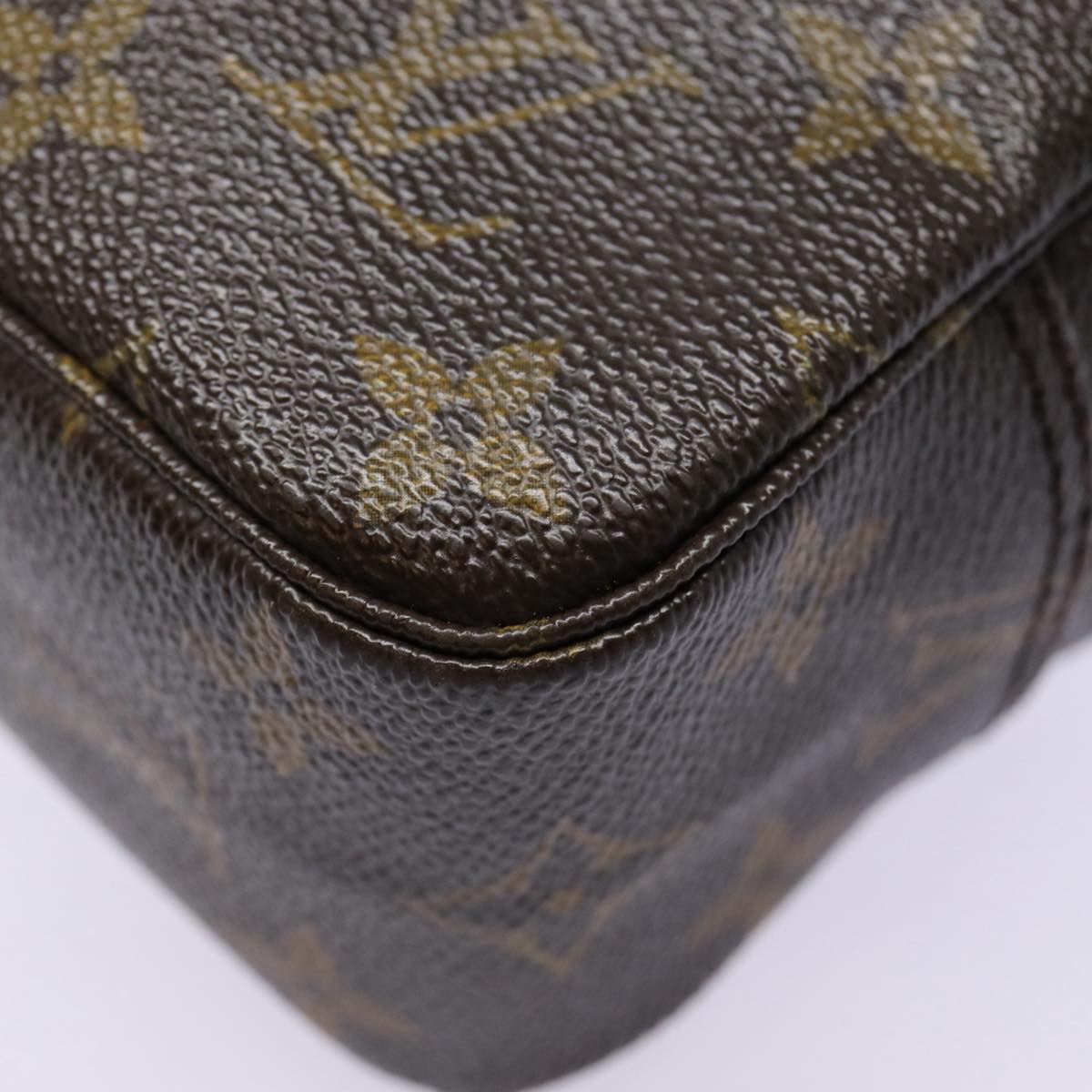 LOUIS VUITTON Monogram Trousse Toilette 23 Clutch Bag M47524 LV Auth tb1133