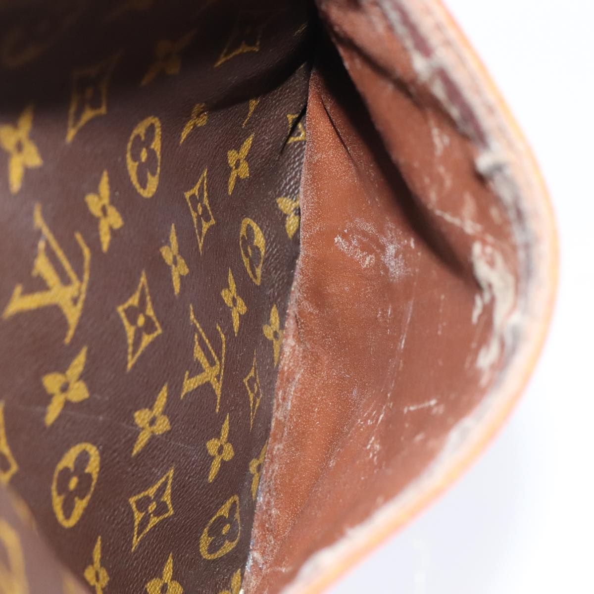 LOUIS VUITTON Monogram Danube MM Shoulder Bag M45264 LV Auth tb1203