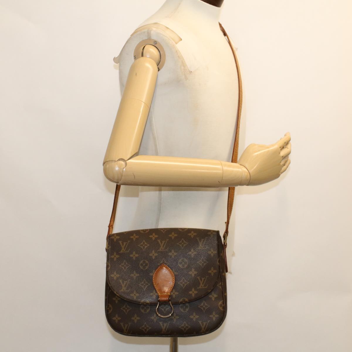 LOUIS VUITTON Monogram Saint Cloud GM Shoulder Bag M51242 LV Auth tb764