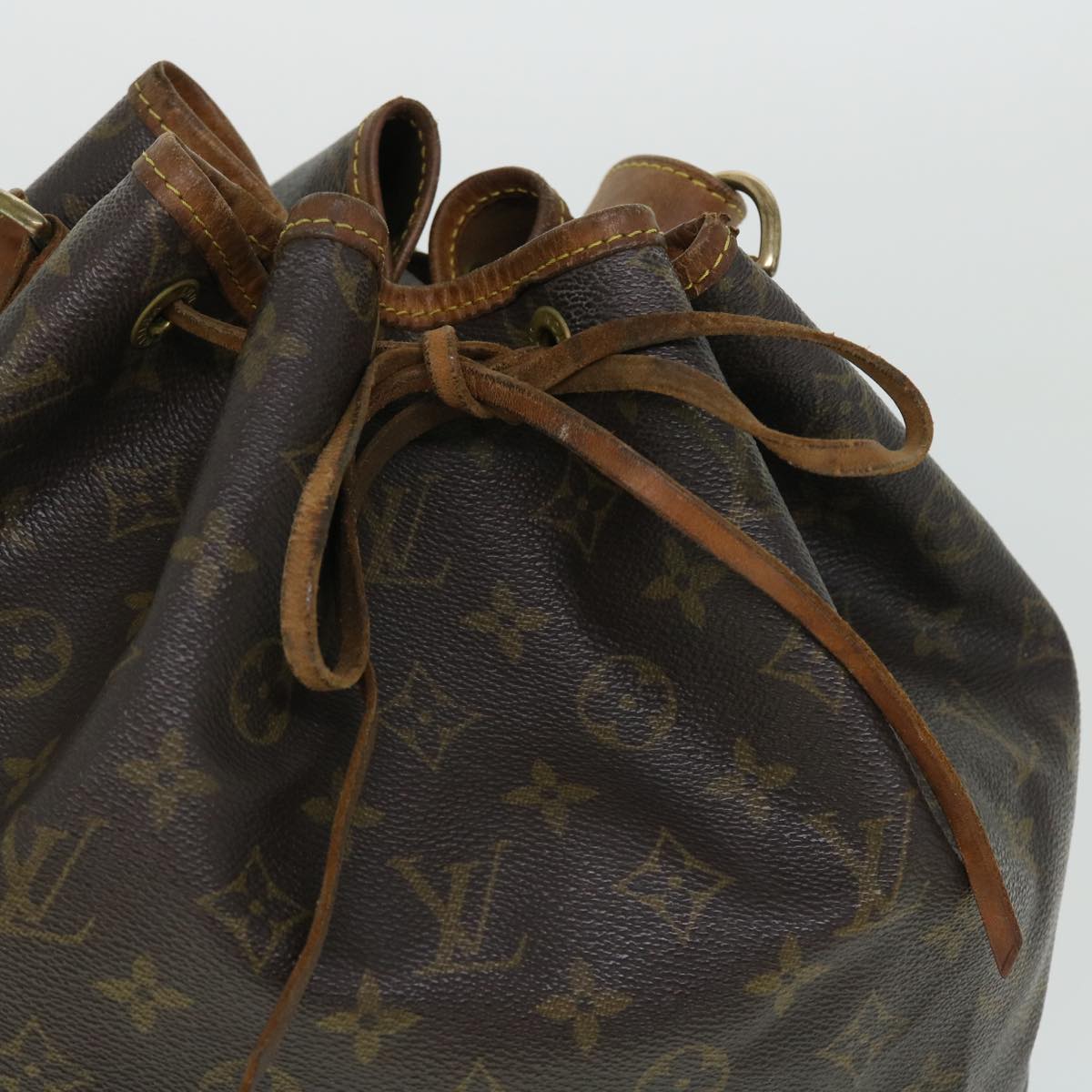 LOUIS VUITTON Monogram Noe Shoulder Bag M42224 LV Auth tb862