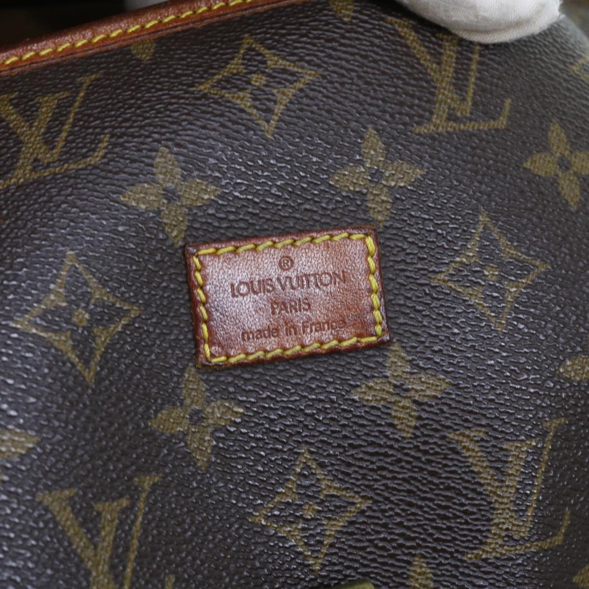 LOUIS VUITTON Monogram Saumur 30 Shoulder Bag M42256 LV Auth tb875