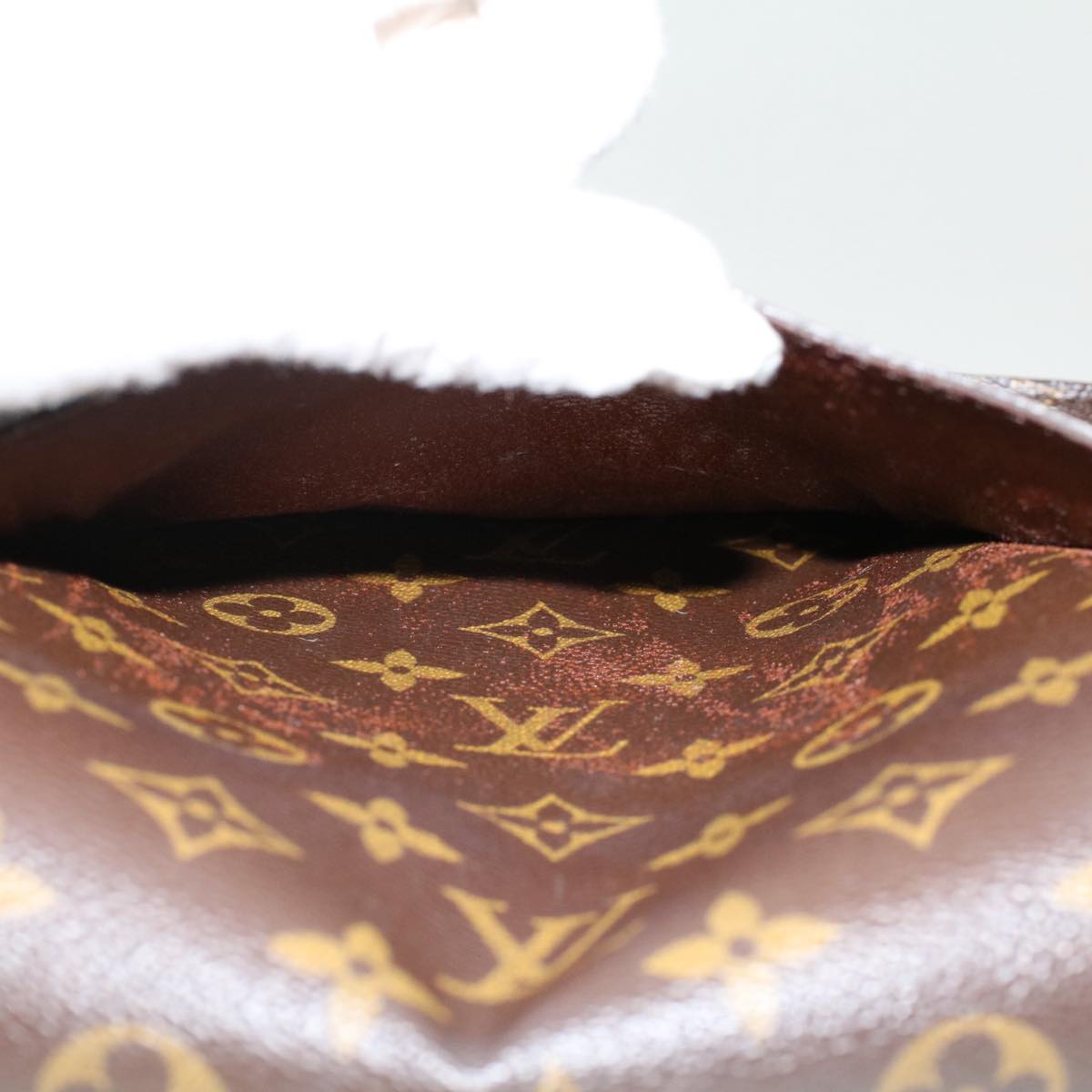 LOUIS VUITTON Monogram Saint Cloud GM Shoulder Bag M51242 LV Auth th3856