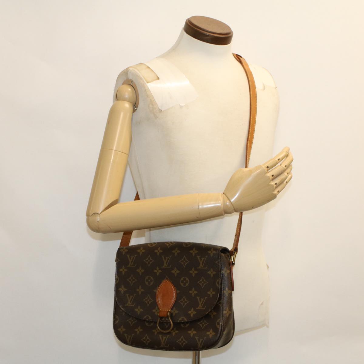 LOUIS VUITTON Monogram Saint Cloud GM Shoulder Bag M51242 LV Auth th3856