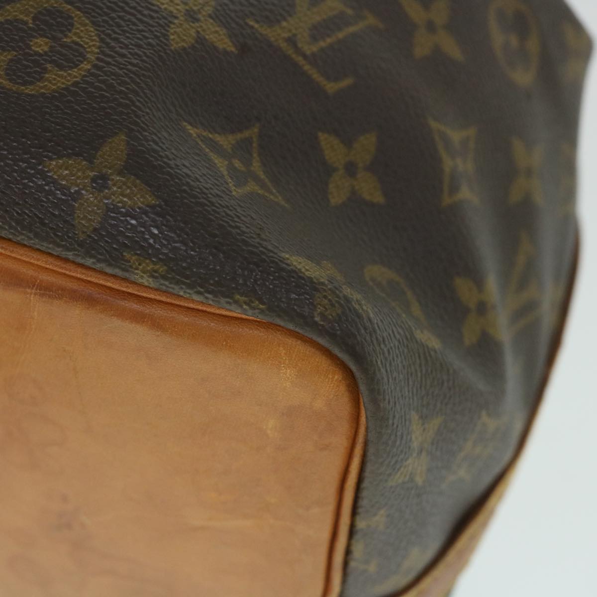 LOUIS VUITTON Monogram Petit Noe Shoulder Bag M42226 LV Auth th4023