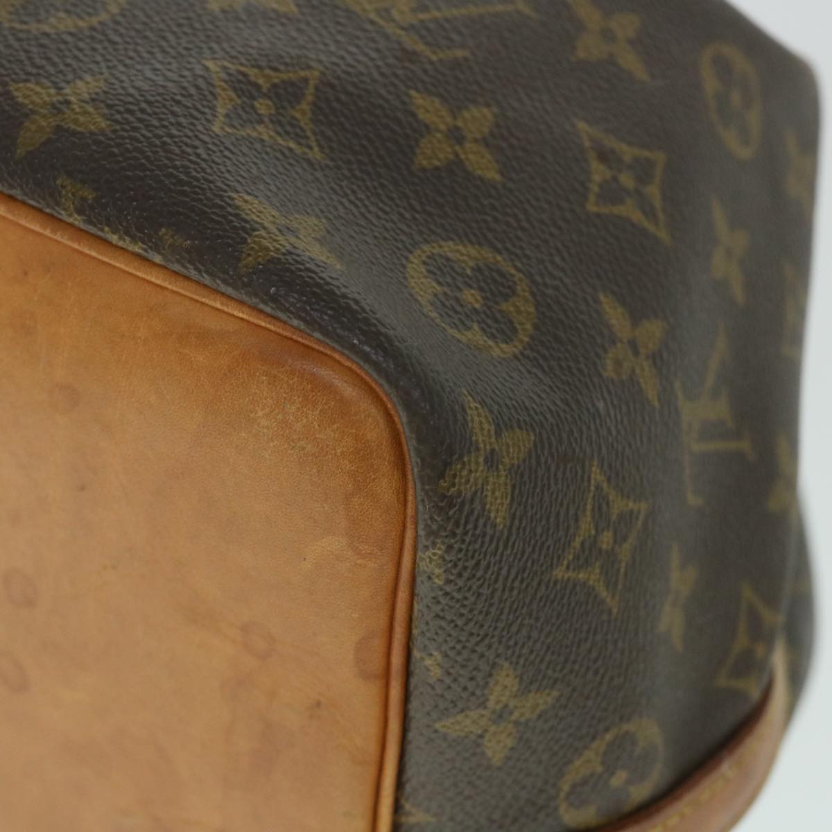 LOUIS VUITTON Monogram Petit Noe Shoulder Bag M42226 LV Auth th4023