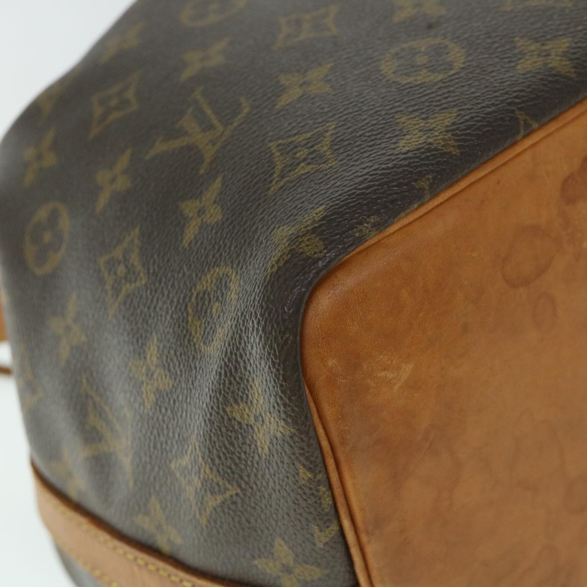 LOUIS VUITTON Monogram Petit Noe Shoulder Bag M42226 LV Auth th4023