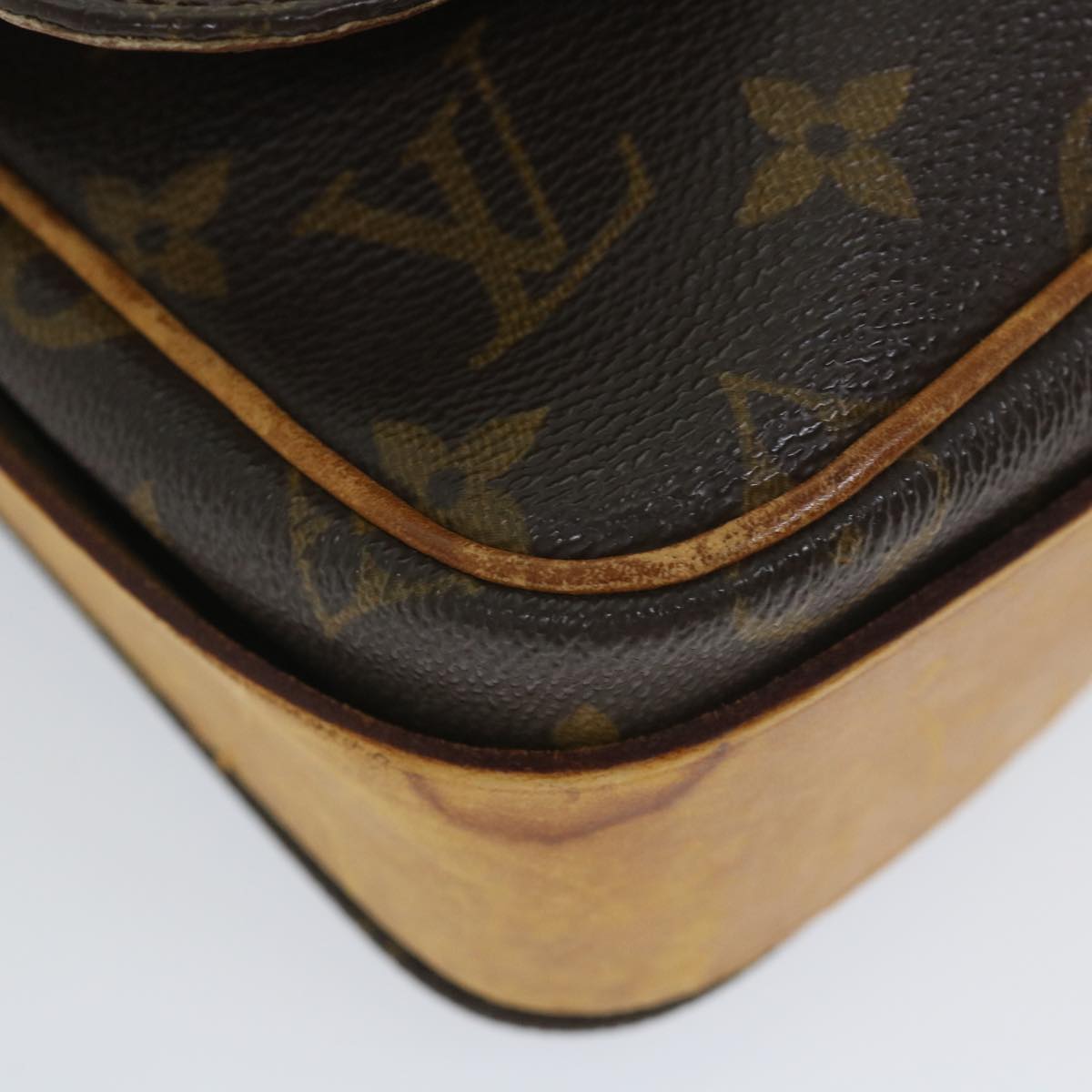 LOUIS VUITTON Monogram Cartouchiere MM Shoulder Bag M51253 LV Auth th4143