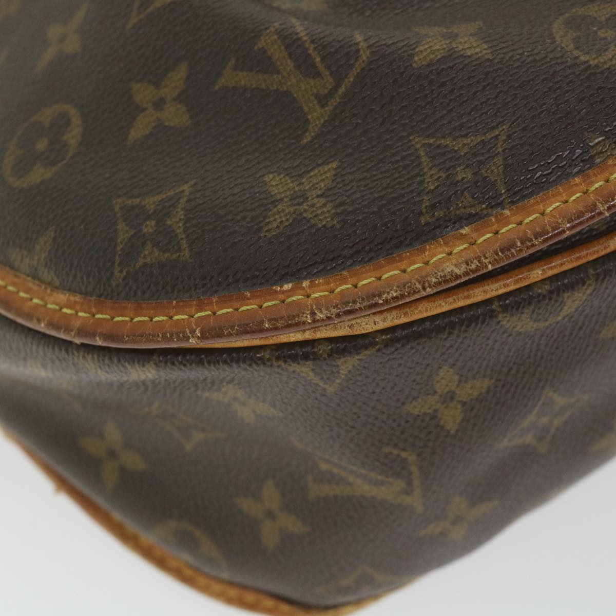 LOUIS VUITTON Monogram Menilmontant MM Shoulder Bag M40473 LV Auth th4204