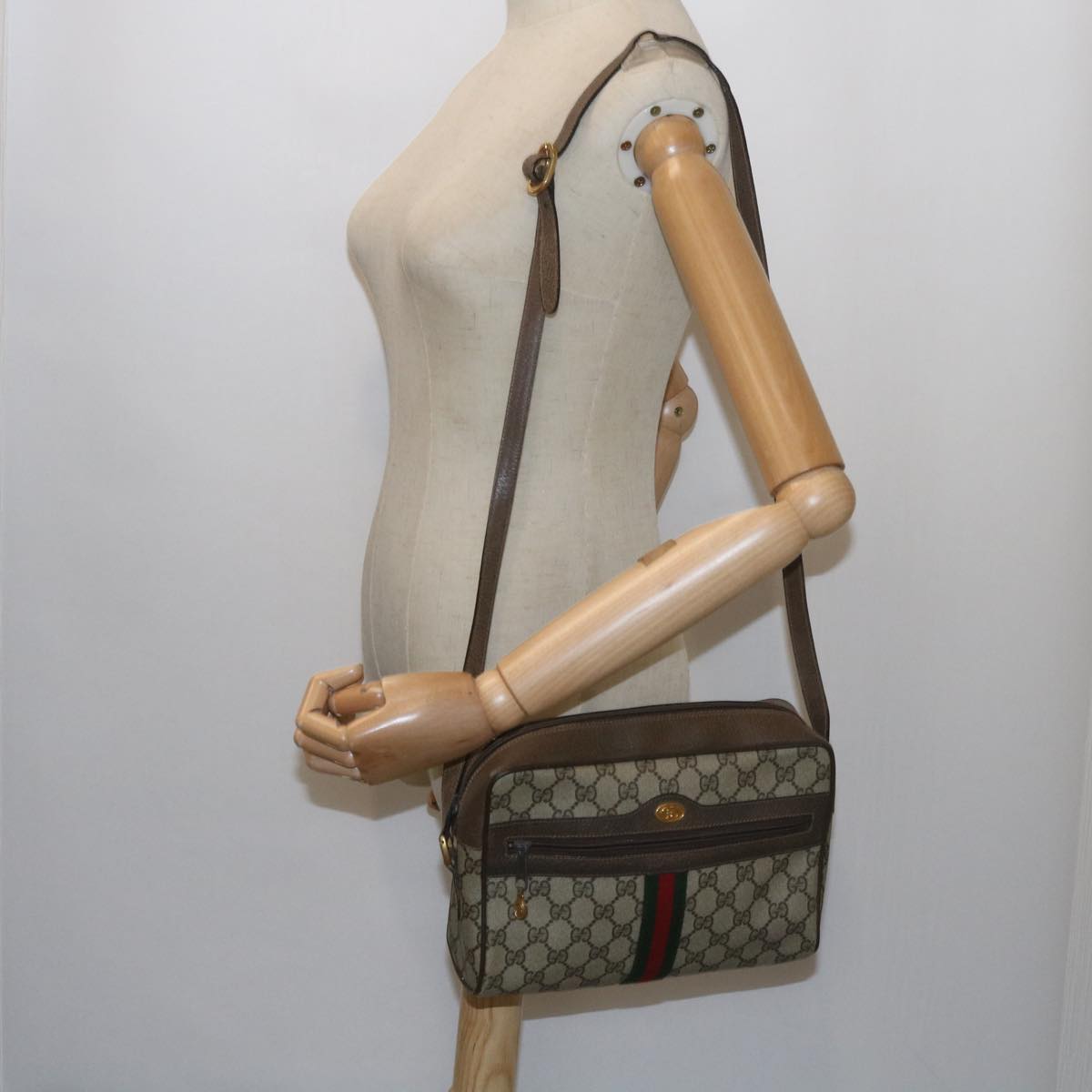 GUCCI GG Supreme Web Sherry Line Shoulder Bag Beige Red 72 02 005 Auth th4314