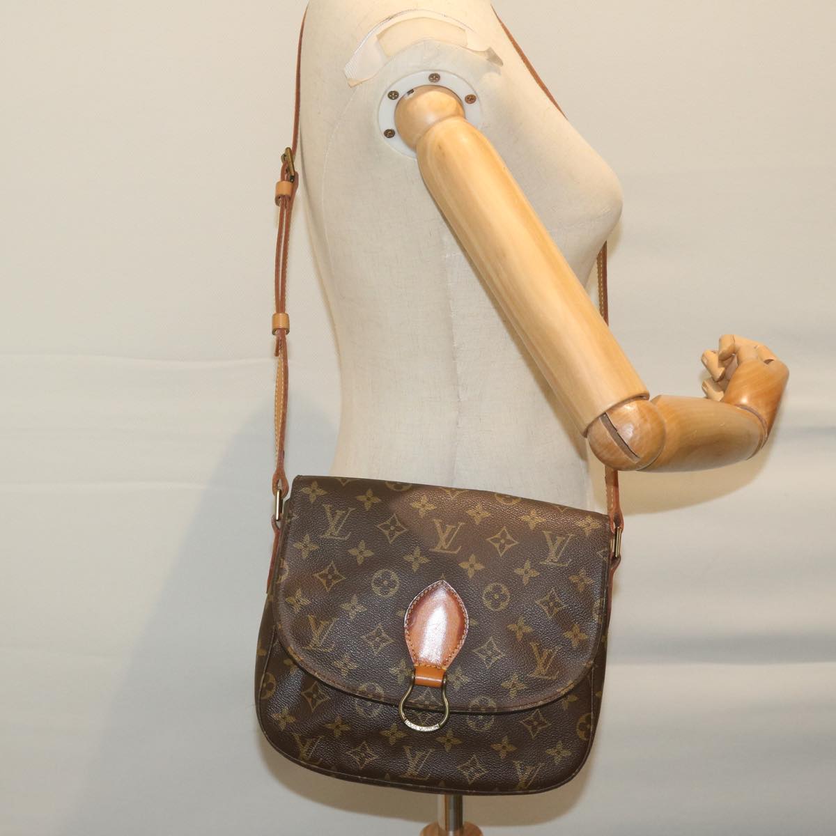 LOUIS VUITTON Monogram Saint Cloud GM Shoulder Bag M51242 LV Auth th4455