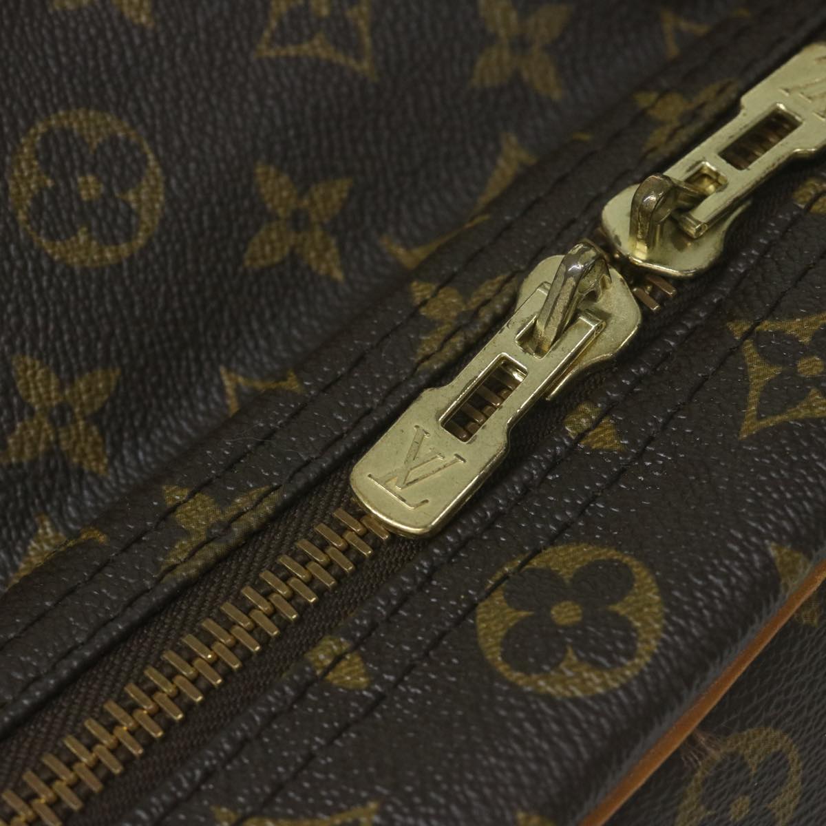 LOUIS VUITTON Monogram Sirius 55 Boston Bag M41404 LV Auth th4523