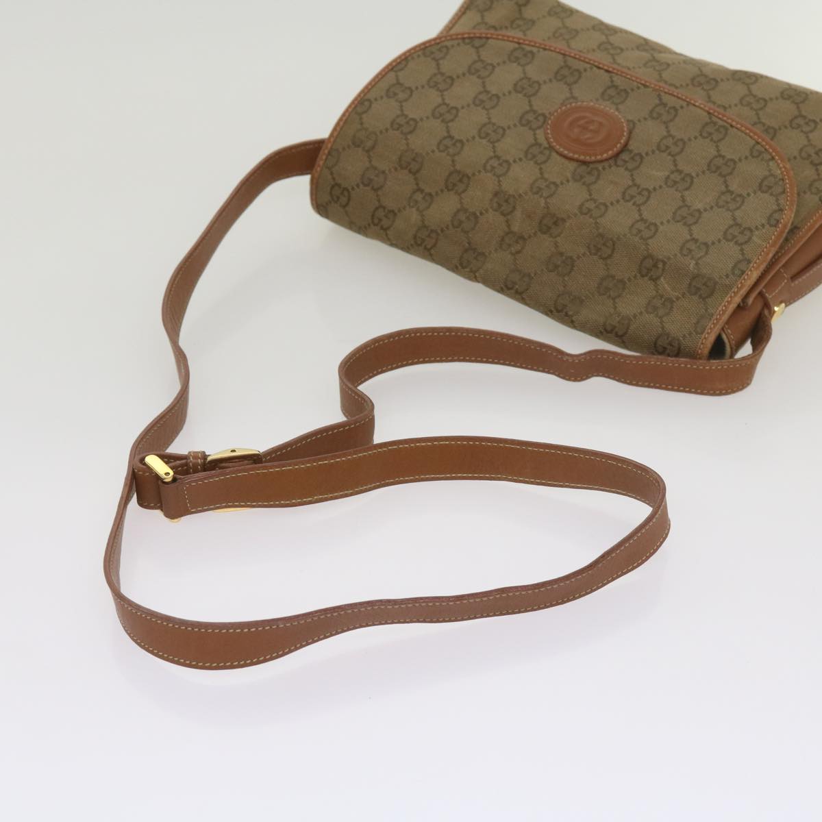 GUCCI GG Canvas Shoulder Bag Beige Auth th4606