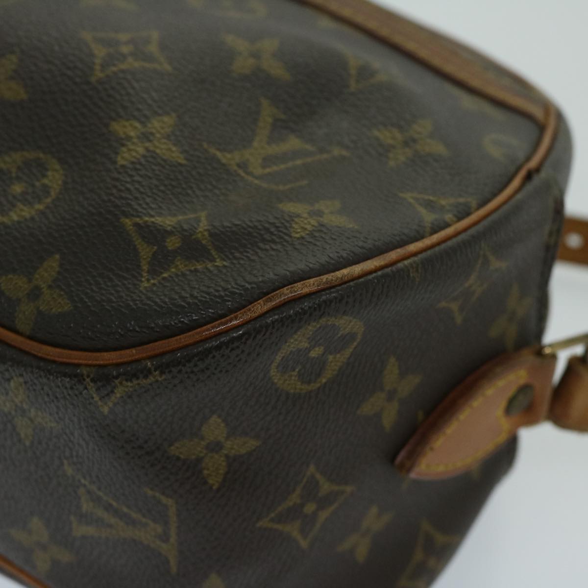 LOUIS VUITTON Monogram Blois Shoulder Bag M51221 LV Auth th4640