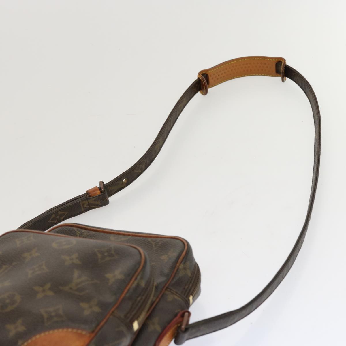 LOUIS VUITTON Monogram Amazon Shoulder Bag M45236 LV Auth th4702