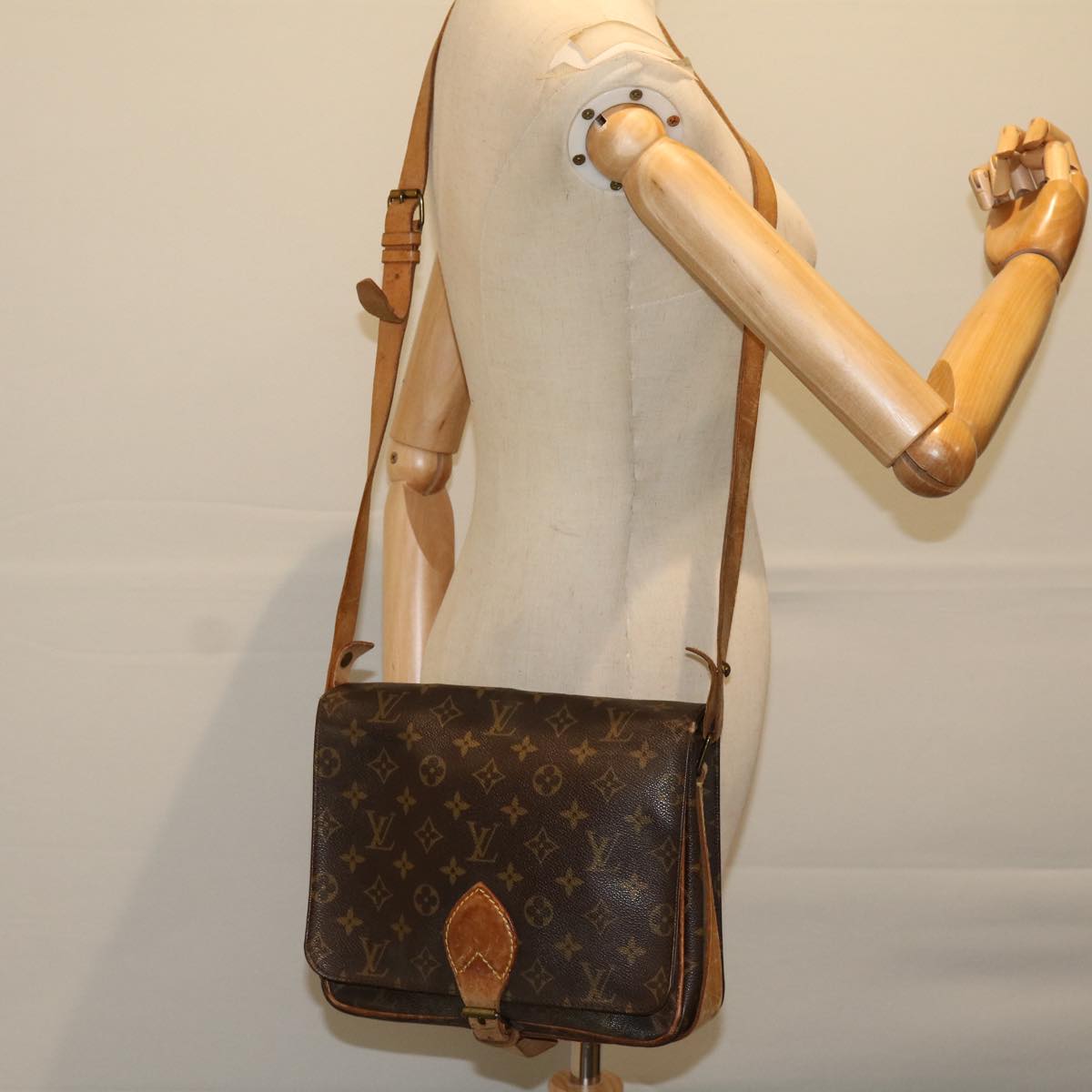 LOUIS VUITTON Monogram Cartouchiere GM Shoulder Bag M51252 LV Auth th4707