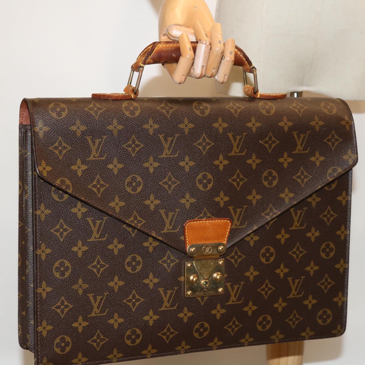 LOUIS VUITTON Monogram Serviette Conseiller Briefcase M53331 LV Auth th4745