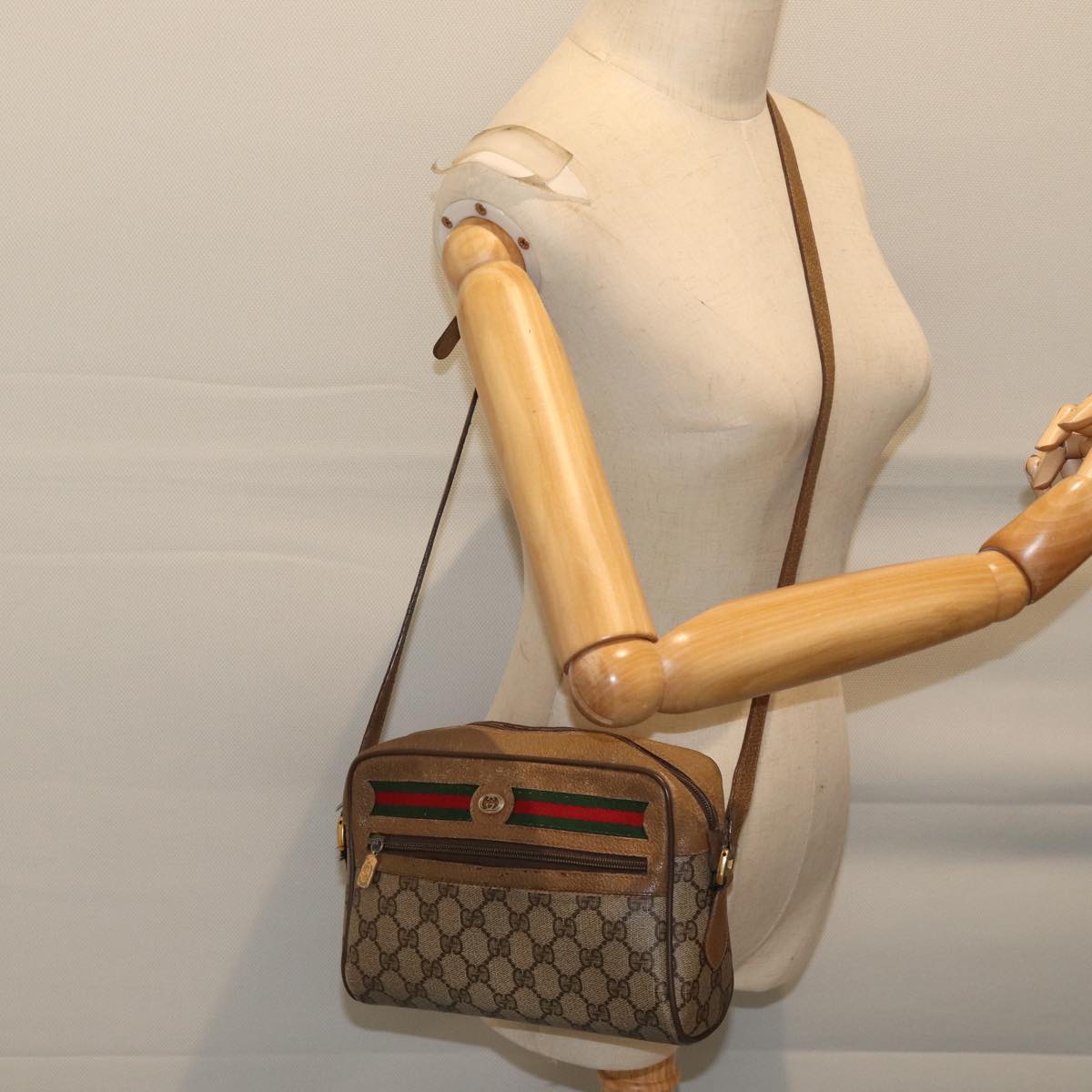 GUCCI GG Supreme Web Sherry Line Shoulder Bag PVC Beige 56 02 087 Auth th4779