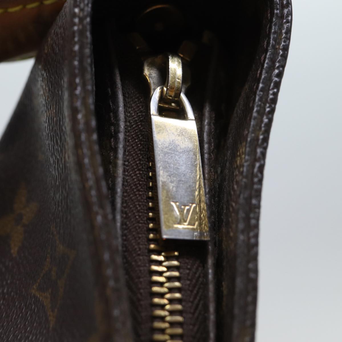 LOUIS VUITTON Monogram Looping GM Shoulder Bag M51145 LV Auth th4875