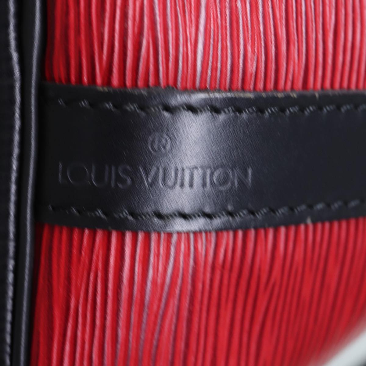 LOUIS VUITTON Epi Petit Noe Shoulder Bag Bicolor Black Red M44172 Auth th4877