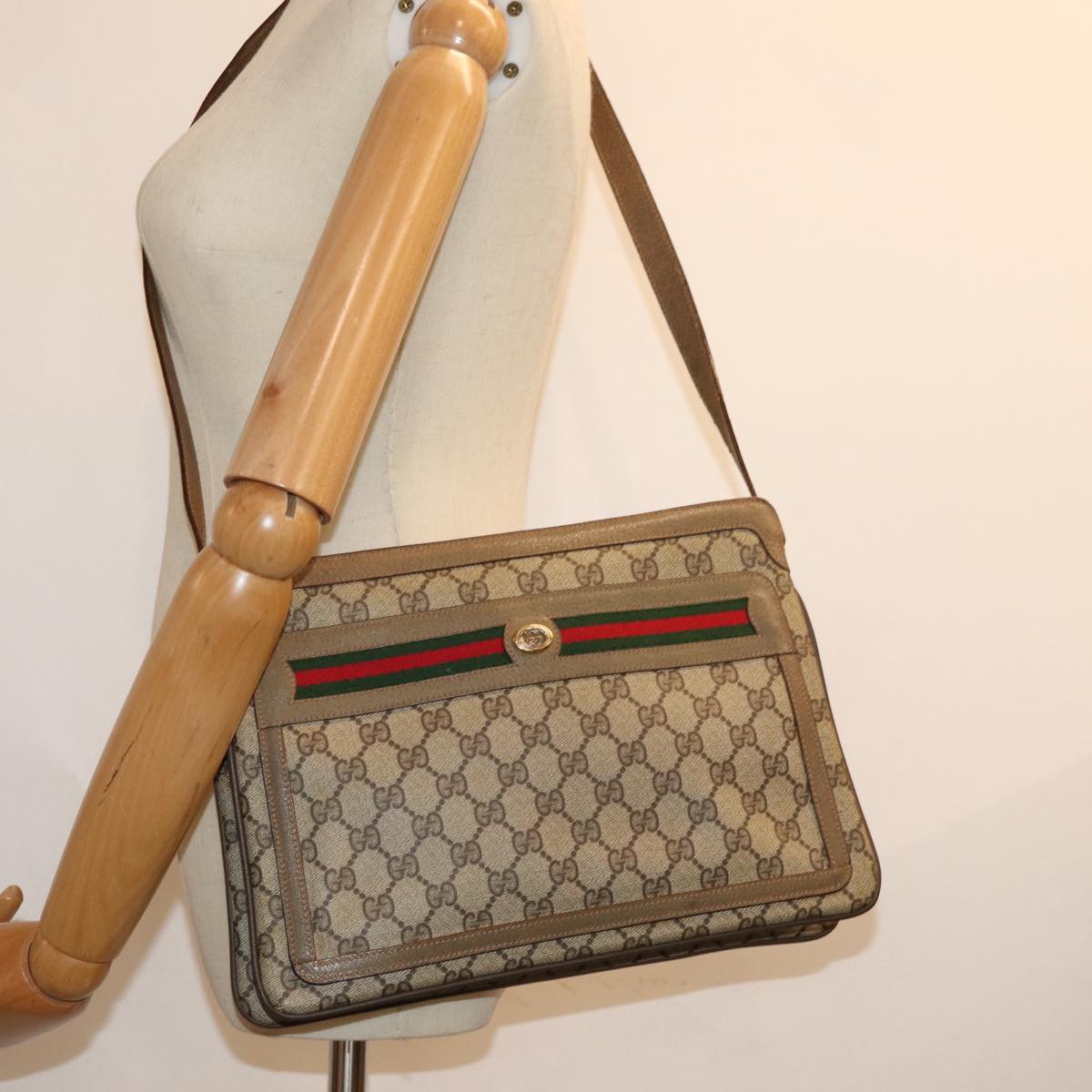 GUCCI GG Supreme Shoulder Bag PVC Leather Beige 41 02 090 Auth th4950