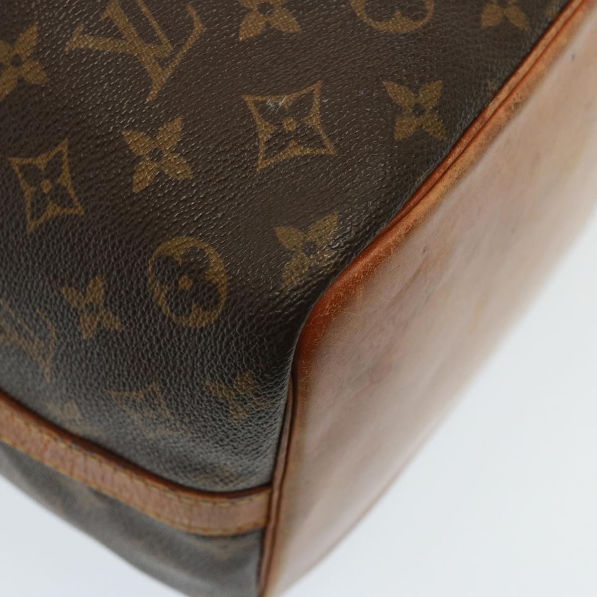 LOUIS VUITTON Monogram Petit Noe Shoulder Bag M42226 LV Auth th4966