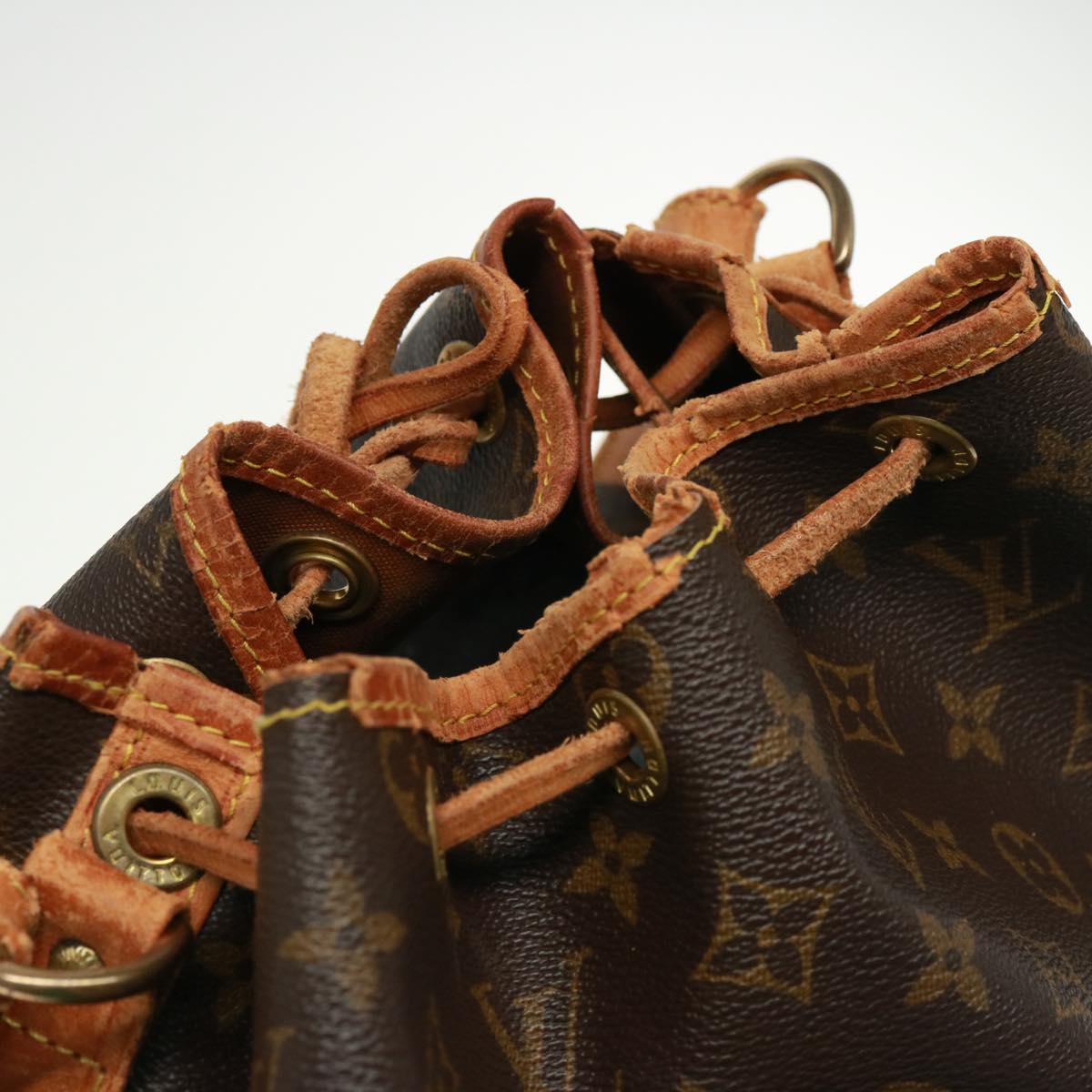 LOUIS VUITTON Monogram Noe Shoulder Bag M42224 LV Auth th5009