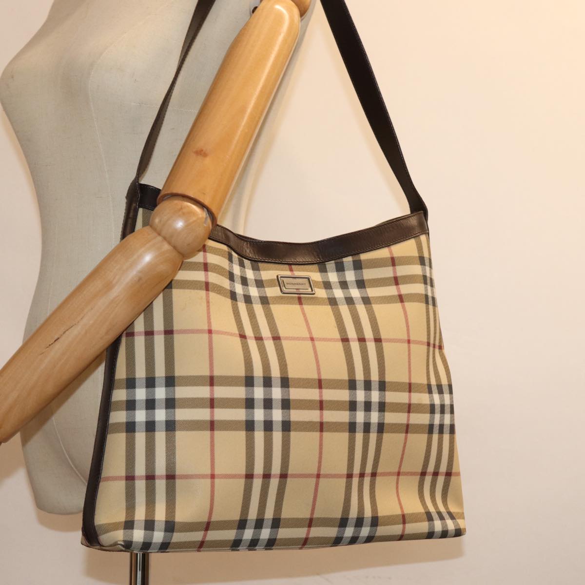 BURBERRY Nova Check Shoulder Bag Canvas Beige Auth th5019