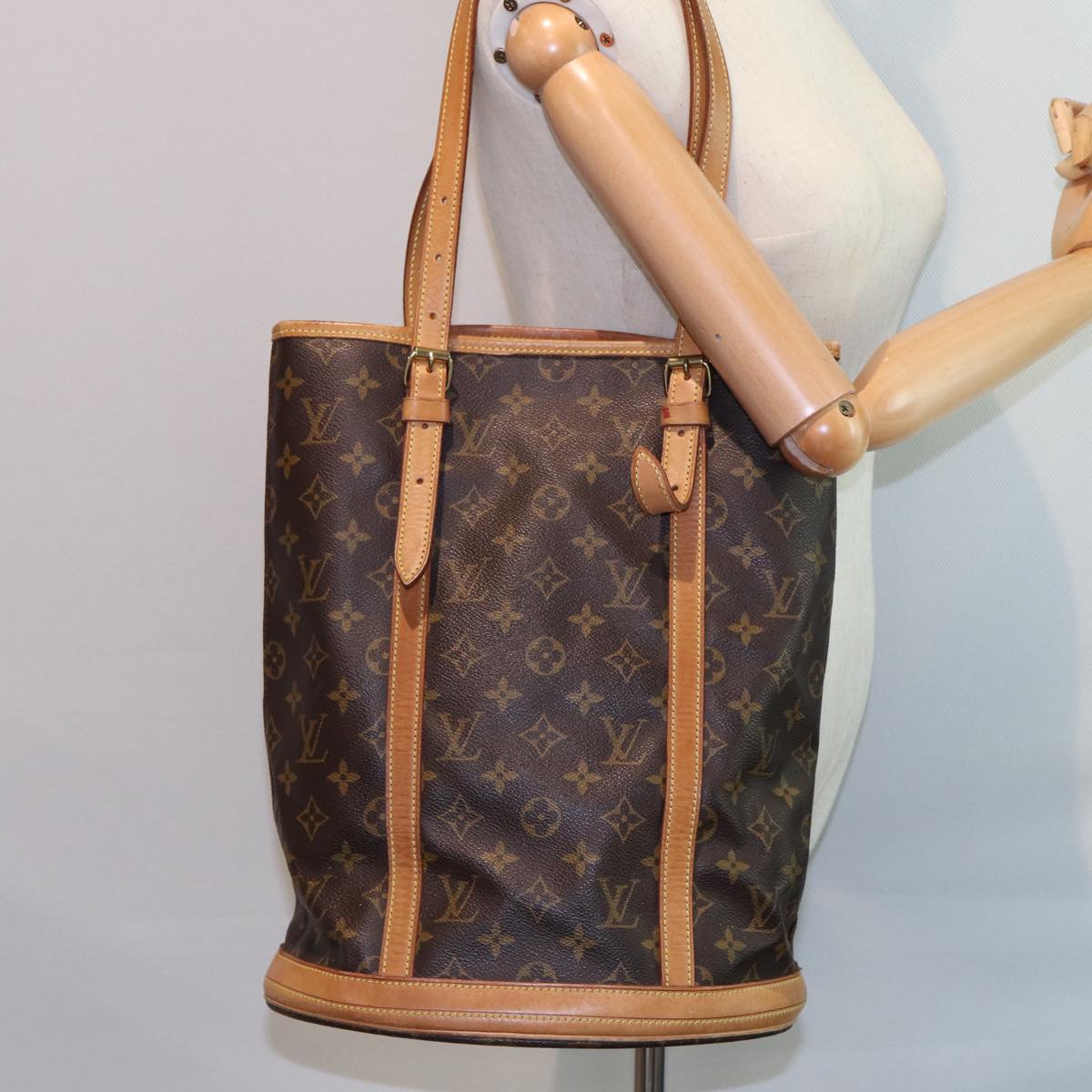 LOUIS VUITTON Monogram Bucket GM Shoulder Bag M42236 LV Auth th5093