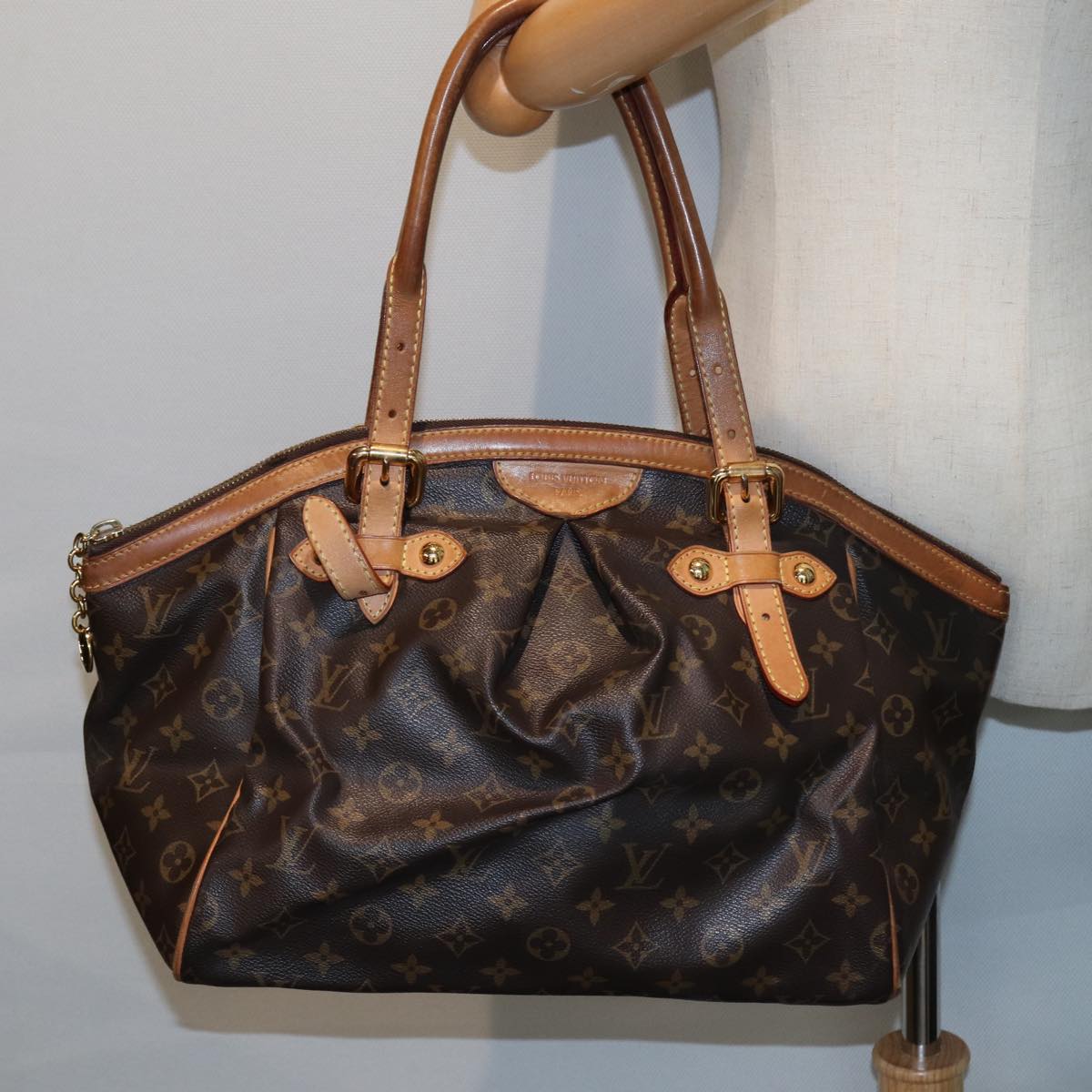 LOUIS VUITTON Monogram Tivoli GM Shoulder Bag M40144 LV Auth th5097