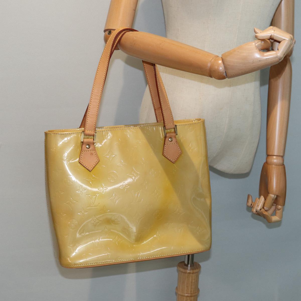 LOUIS VUITTON Monogram Vernis Houston Hand Bag Beige M91004 LV Auth th5186