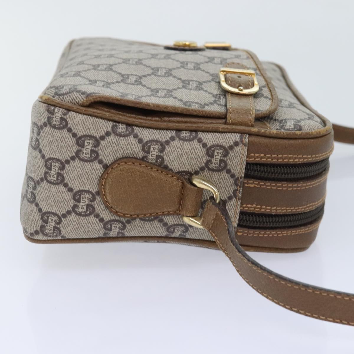 GUCCI GG PLUS Canvas Shoulder Bag PVC Leather Beige Auth th5285