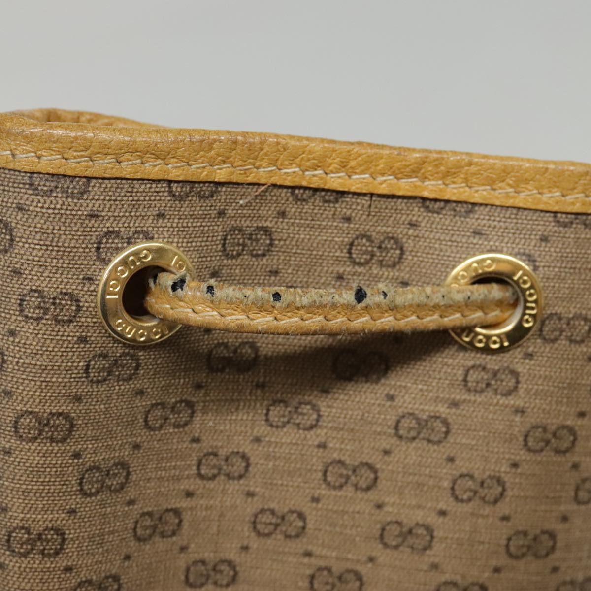 GUCCI Micro GG Supreme Shoulder Bag Beige Gold Auth th5315