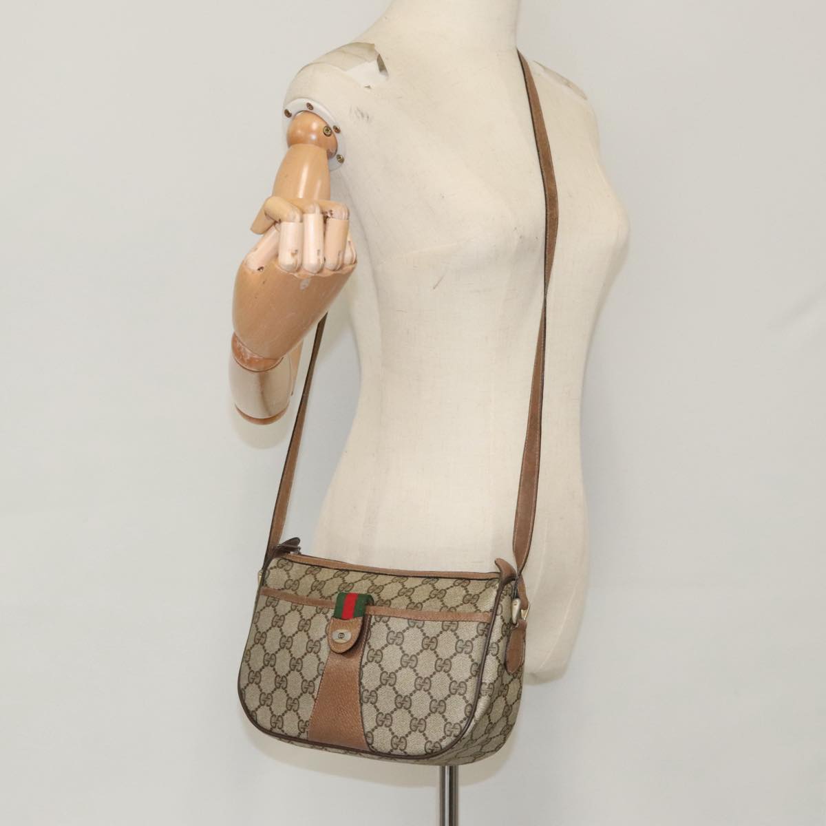 GUCCI GG Supreme Web Sherry Line Shoulder Bag PVC Beige Gold Auth th5387