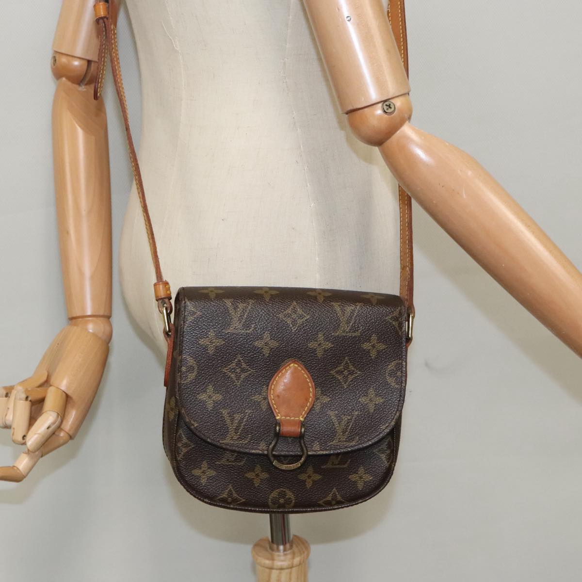 LOUIS VUITTON Monogram Saint Cloud PM Shoulder Bag M51244 LV Auth th5412