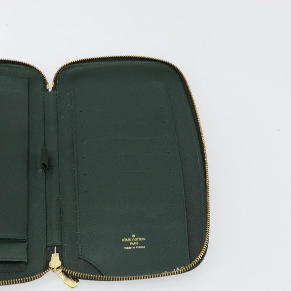 LOUIS VUITTON Taiga Organizer Atholl Travel Case Epicea M30654 LV Auth th5468