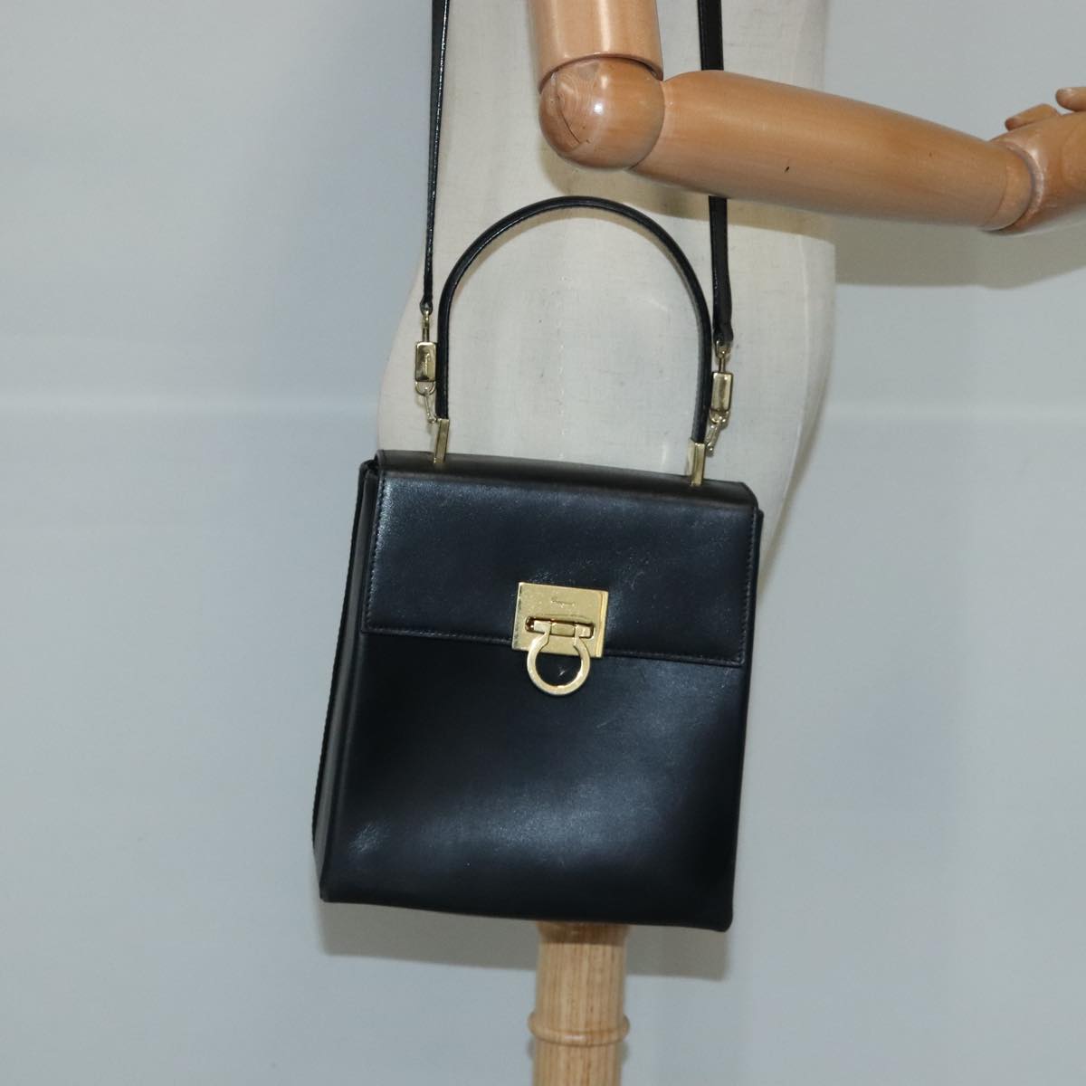 Salvatore Ferragamo Gancini Hand Bag Leather 2way Black Gold Auth th5473