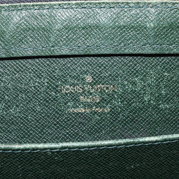 LOUIS VUITTON Taiga Baikal Clutch Bag Epicea M30184 LV Auth th5957