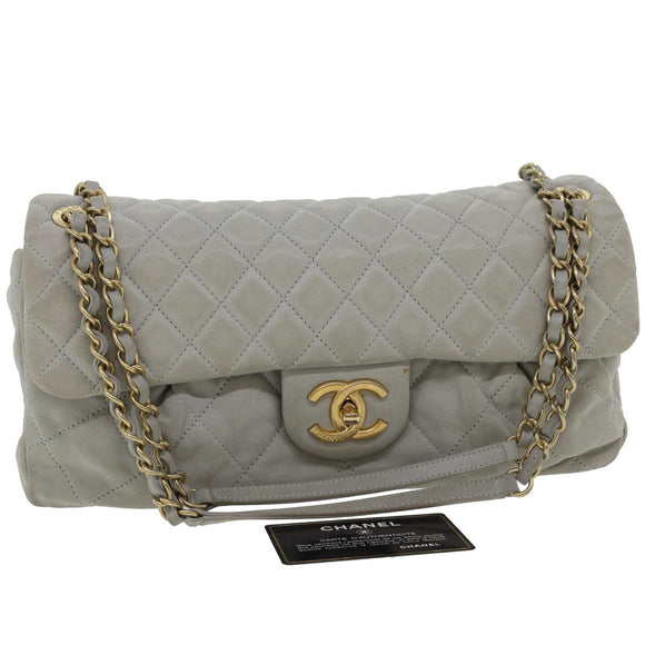 CHANEL Lamb Skin Matelasse Double Chain Shoulder Bag Gray CC Auth am1097gV