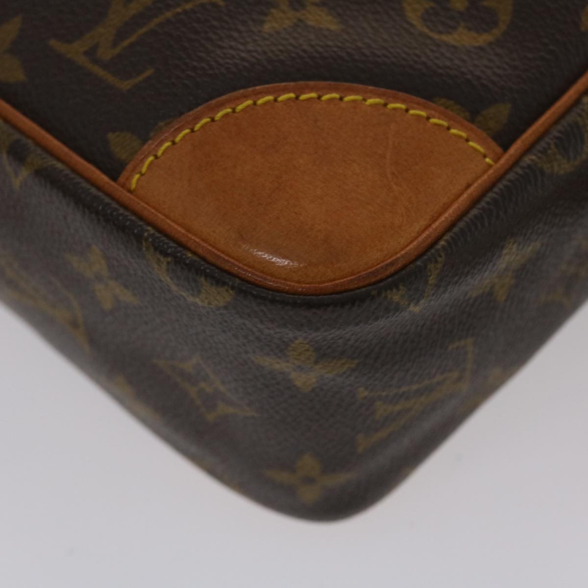 LOUIS VUITTON Monogram Trocadero 30 Shoulder Bag M51272 LV Auth 48713