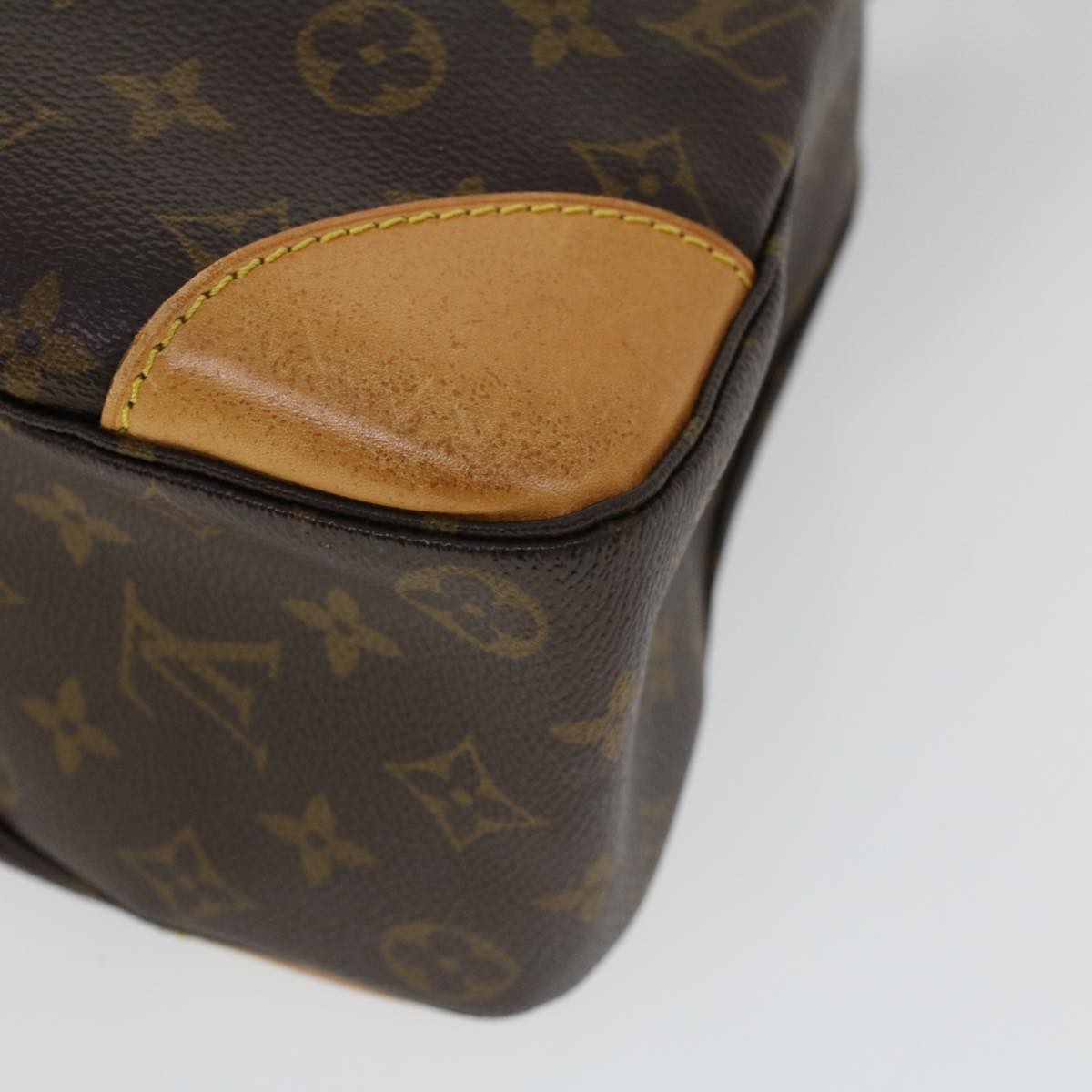 LOUIS VUITTON Monogram Boulogne 35 Shoulder Bag M51260 LV Auth 47467