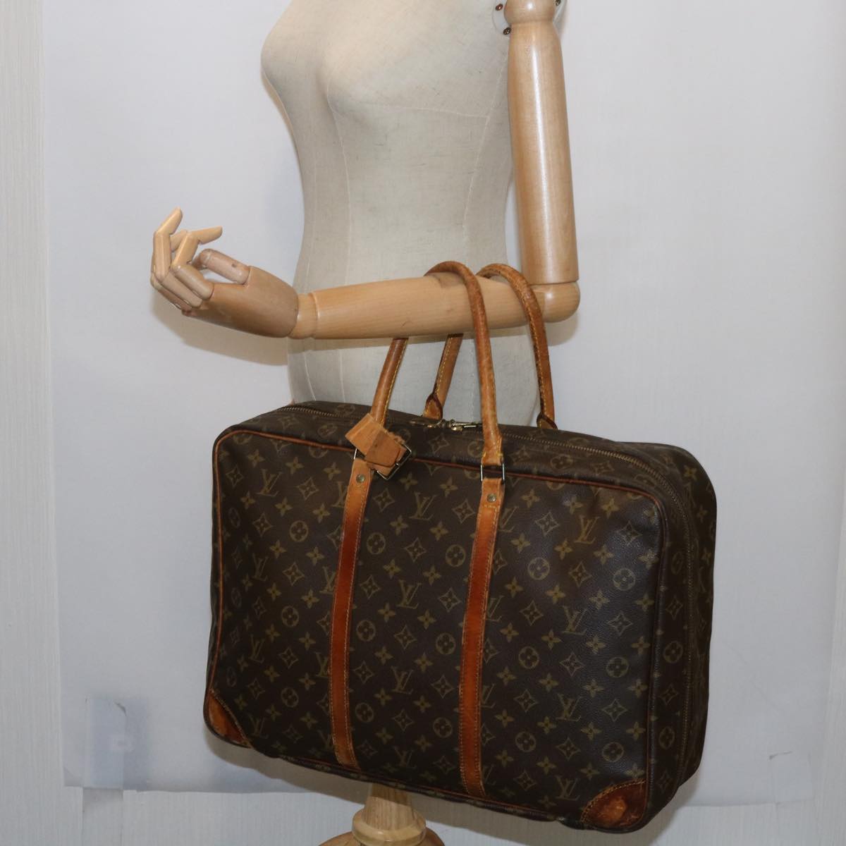 LOUIS VUITTON Monogram Sirius 45 Boston Bag M41408 LV Auth ti1407